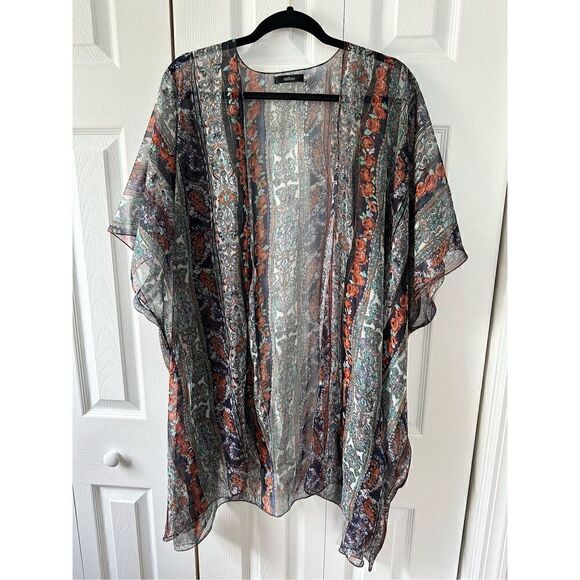 Millau Boho Short Sleeve Kimono - Picture 2 of 6